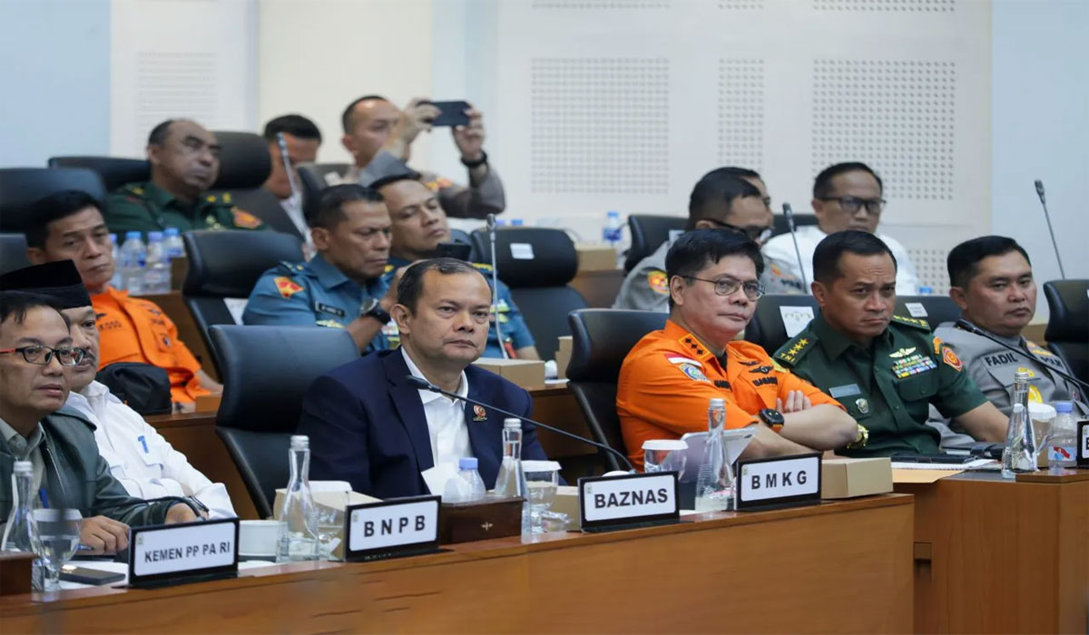 Waspada! Pulau Jawa Hingga Nusa Tenggara Dikepung 3 Bibit Siklon Tropis, Ramalan Cuaca Mengejutkan